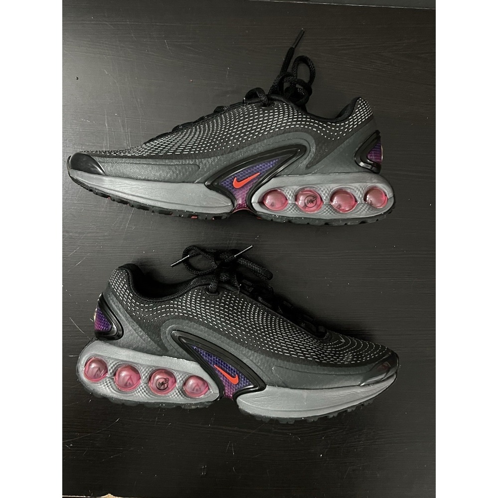 Nike Air Max DN All Night Women's Sz 7.5 Black Smoke‎ Grey Crimson FJ4315-005 - Picture 6 of 7